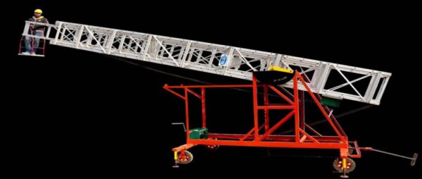 TILTABLE TOWER ALUMINIUM EXTENSION LADDER -RELADS 2513